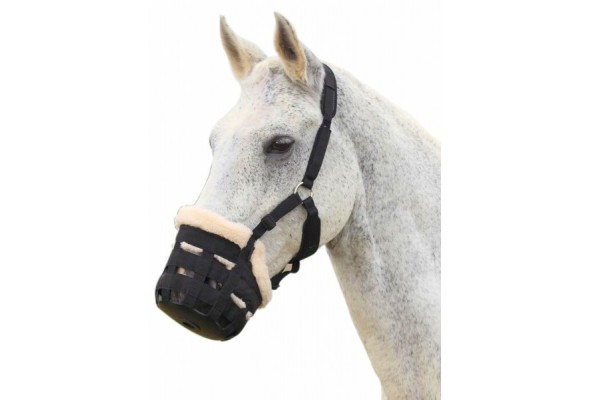 Shires Deluxe Comfort Grazing Muzzle Shires Deluxe Comfort Grazing Muzzle